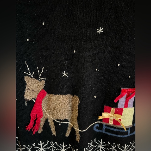 Christopher & Banks Vintage Women’s Large Christmas Holiday Sweater Reindeer - Picture 2 of 8